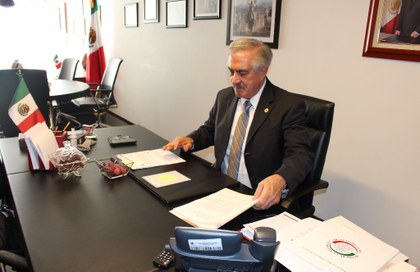 foto senador Patricio Martínez.jpg