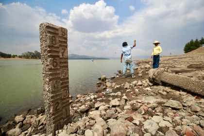 Presa Villa Victoria, en el estado de México. Foto Luis Castillo:Archivo.jpg